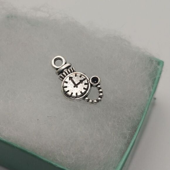 Time stops stopwatch charm - Picture 1 of 1